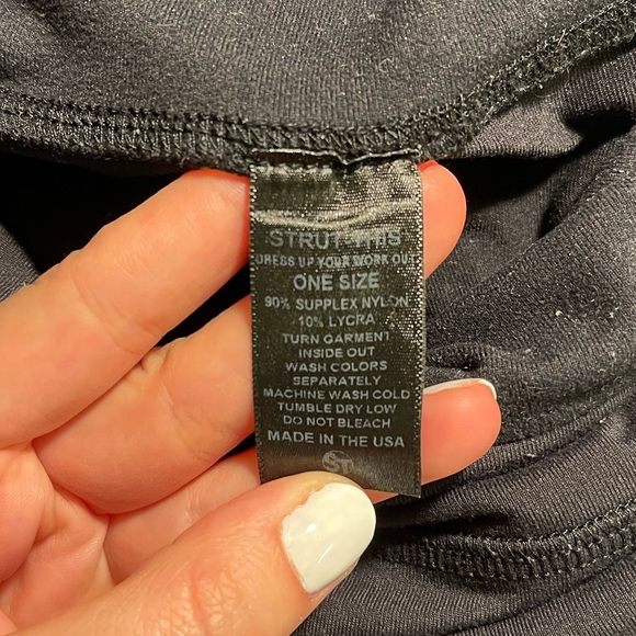 Strut This Color block Legging - Picture 12 of 12